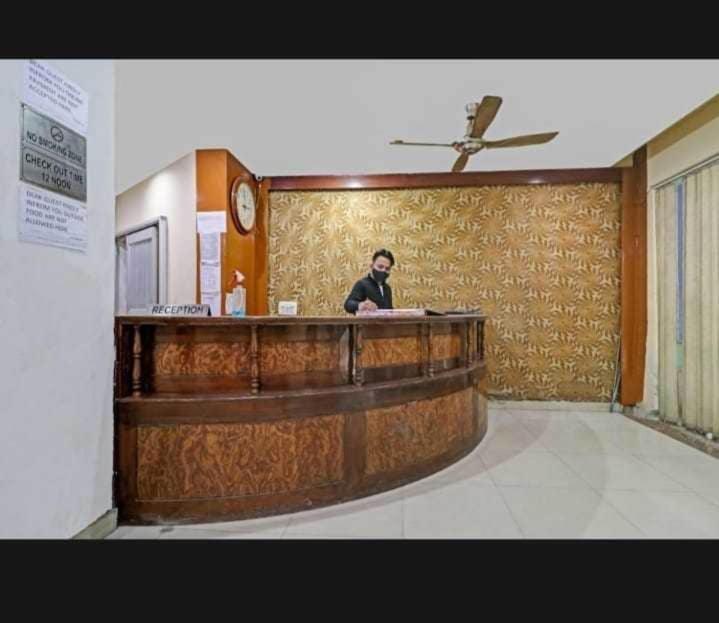 Super Hotel O Global Yeni Delhi Dış mekan fotoğraf