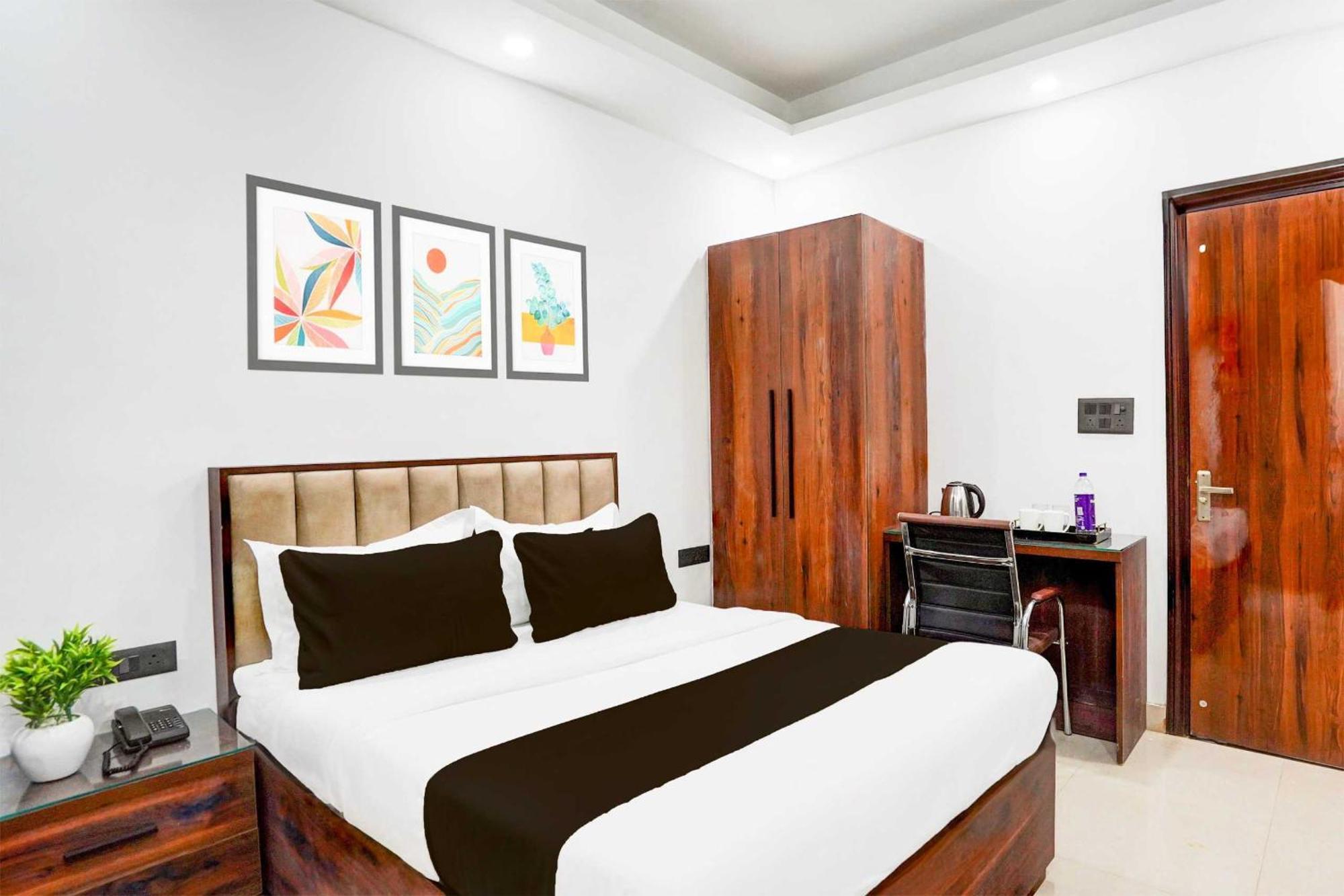 Super Hotel O Global Yeni Delhi Dış mekan fotoğraf