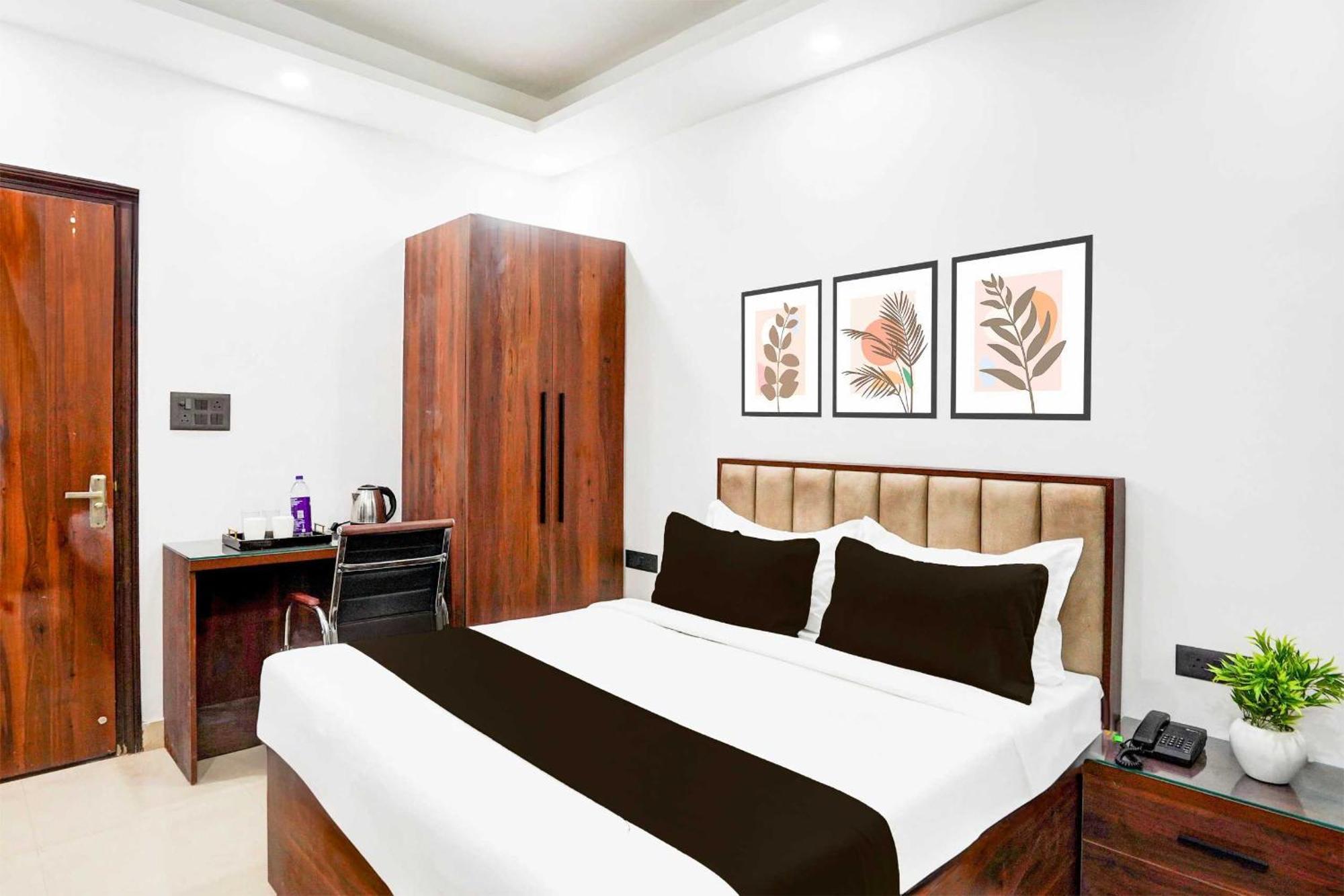 Super Hotel O Global Yeni Delhi Dış mekan fotoğraf