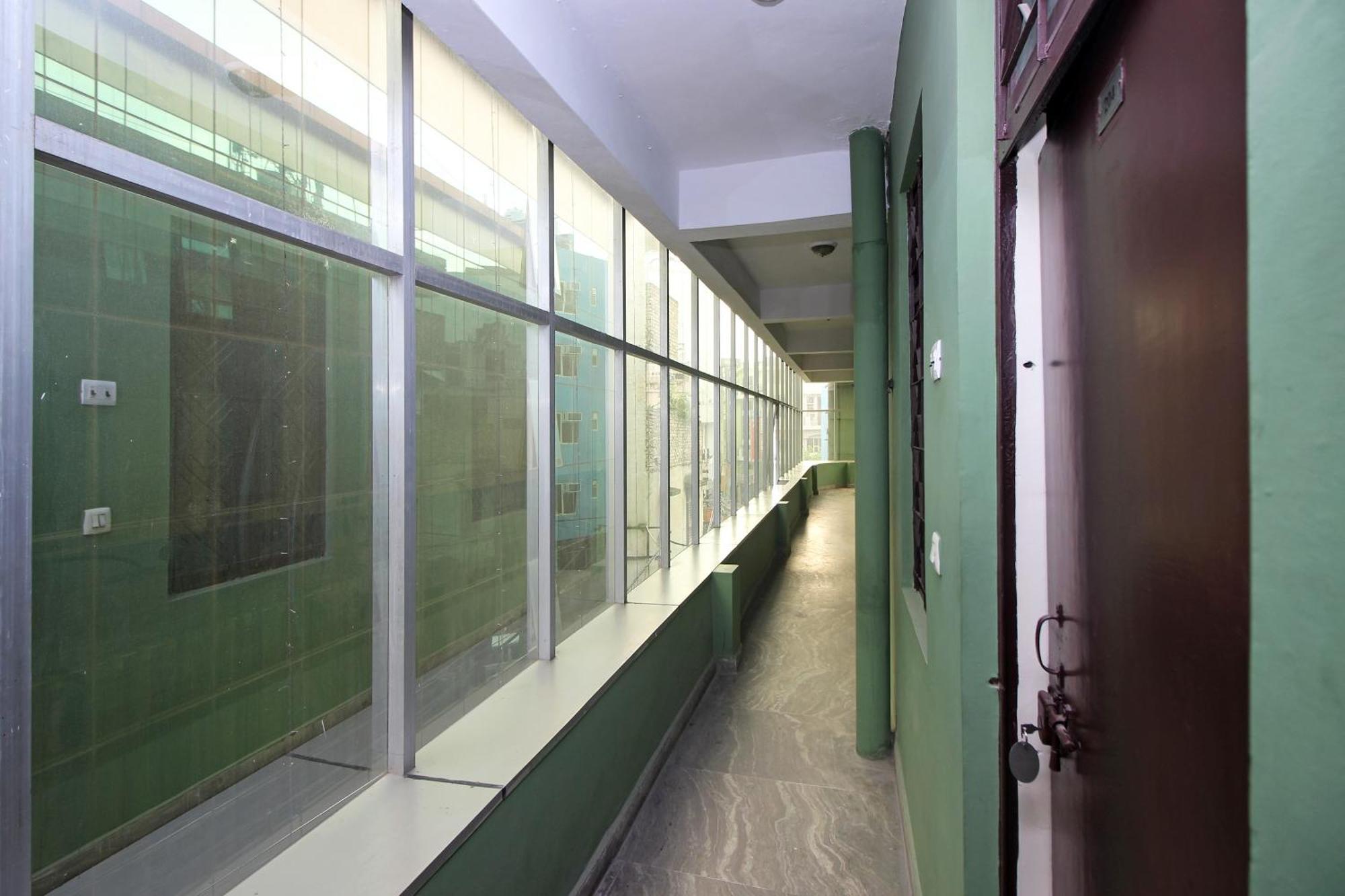 Super Hotel O Global Yeni Delhi Dış mekan fotoğraf