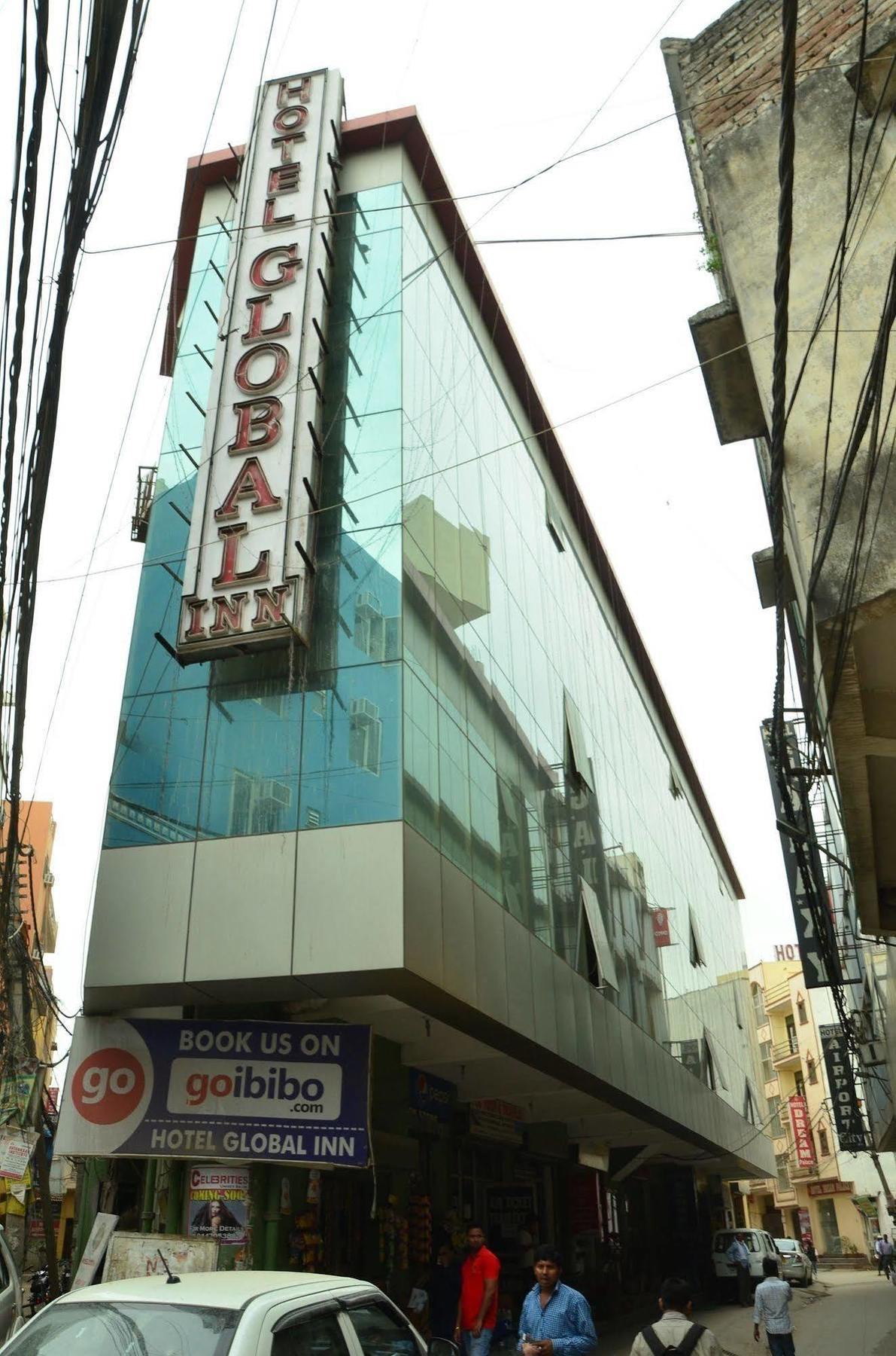 Super Hotel O Global Yeni Delhi Dış mekan fotoğraf