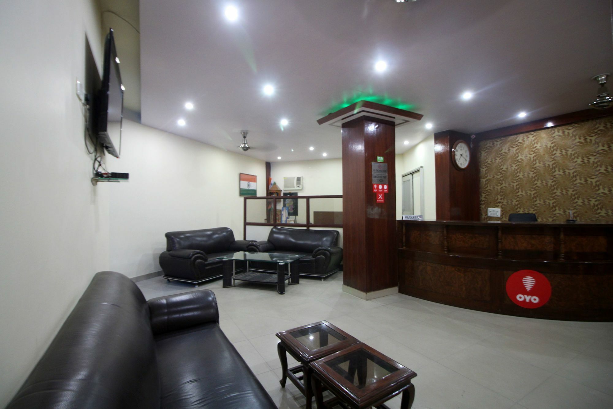 Super Hotel O Global Yeni Delhi Dış mekan fotoğraf